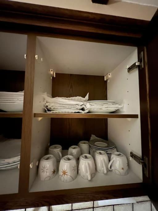 Duisburg Feelhome, Flughafen Nah,3-Schlafzimmer, Dusche Ebenerdig, Zentral, Wifi, Ground Floor Екстер'єр фото